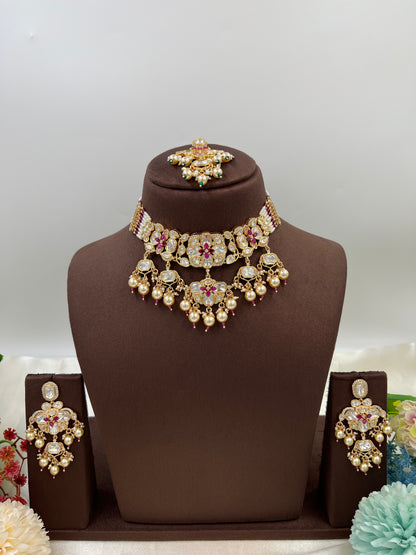 Noor Nazaakat Moissanite Kundan Necklace