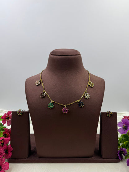 Inaya Victorian Delicate Necklace
