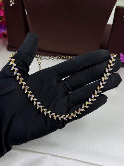 Komal Traditional Ad Delicate Necklace