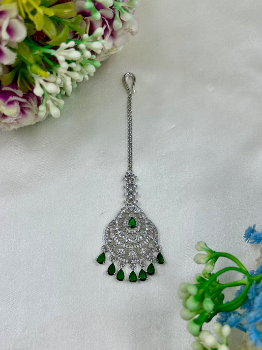Disha American Diamond Mang Tika