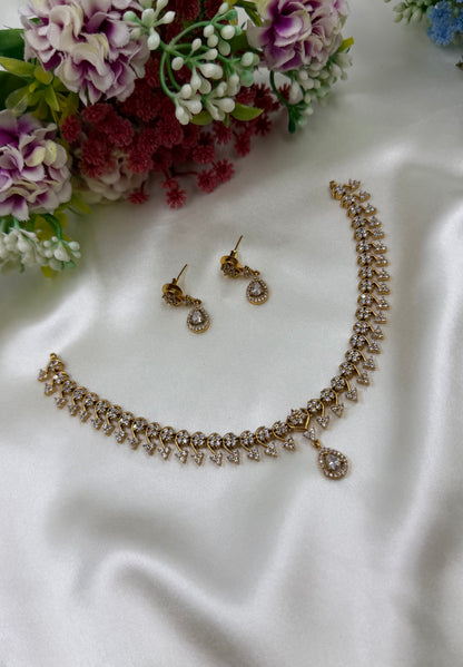 Deepti Traditional Delicate Necklace