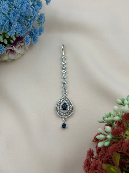 Avya American Diamond Mang Tika