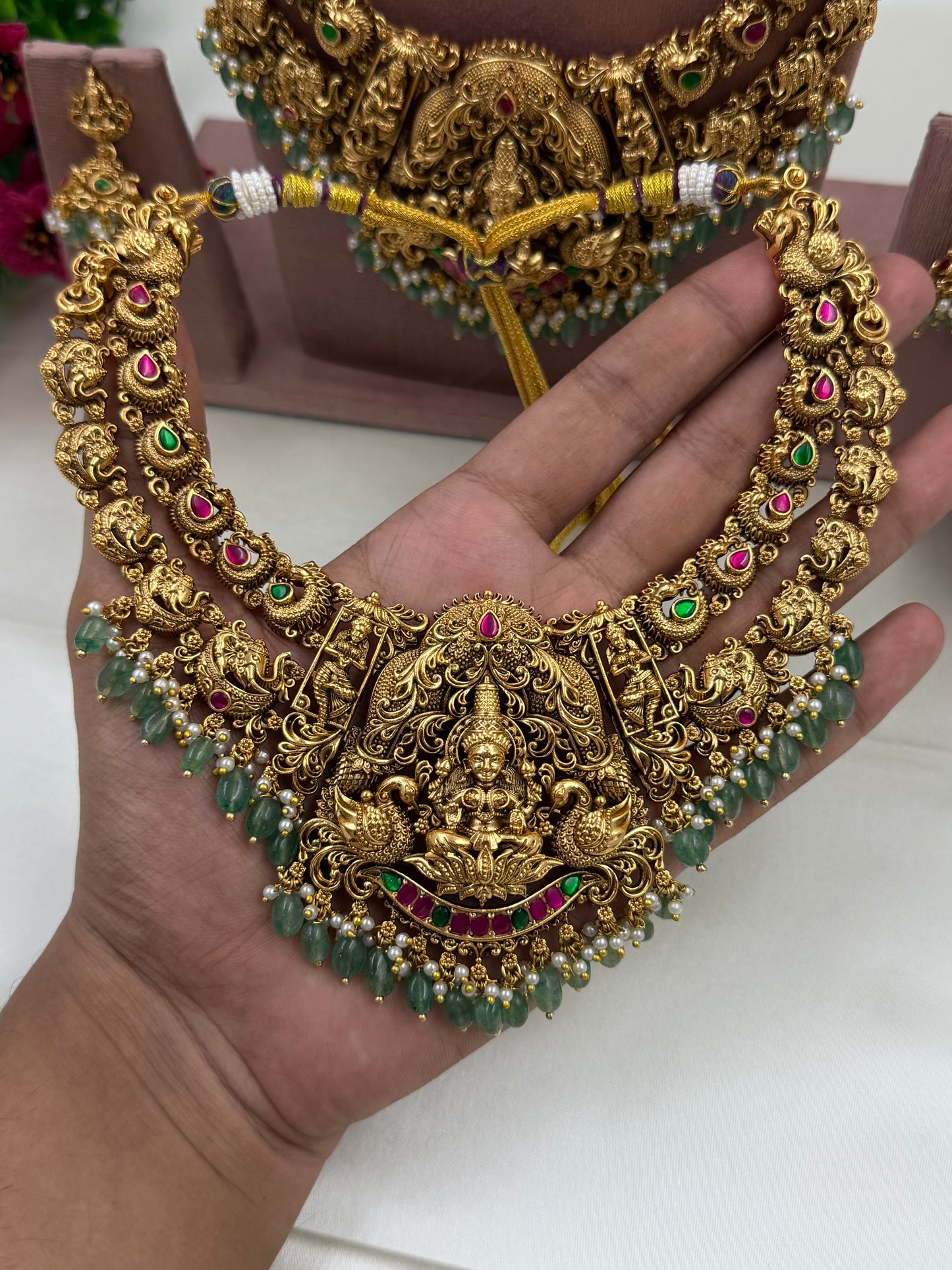 Aadhira Premium South Indian Combo Set