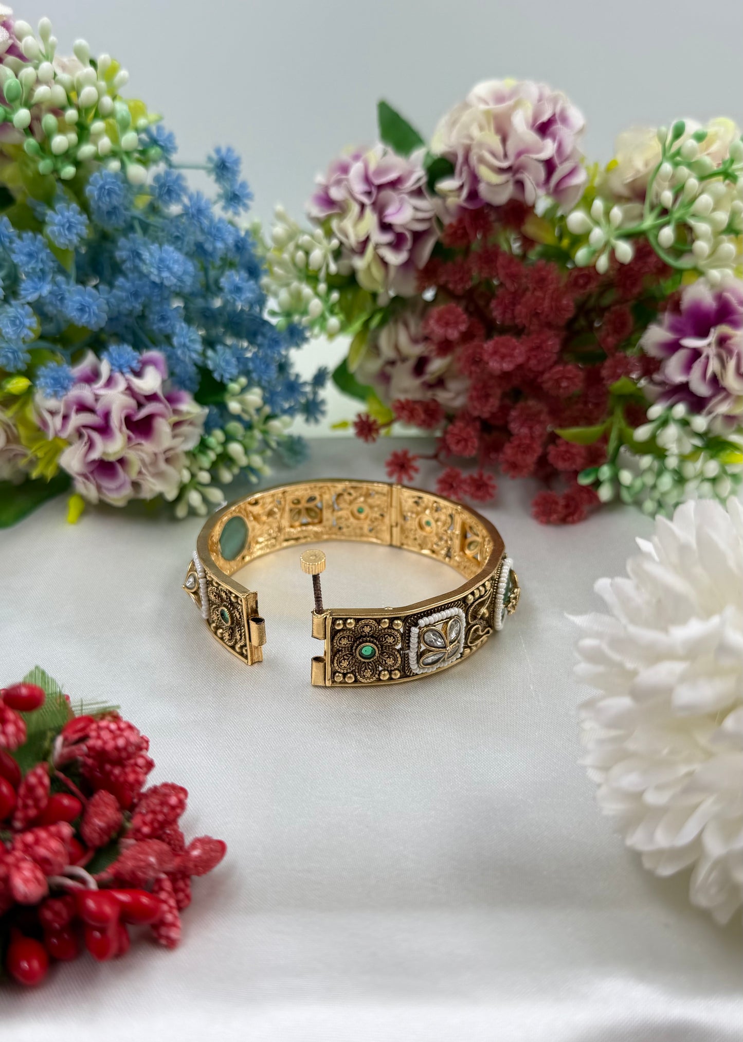 Medha Heritage Bangles (Openable)