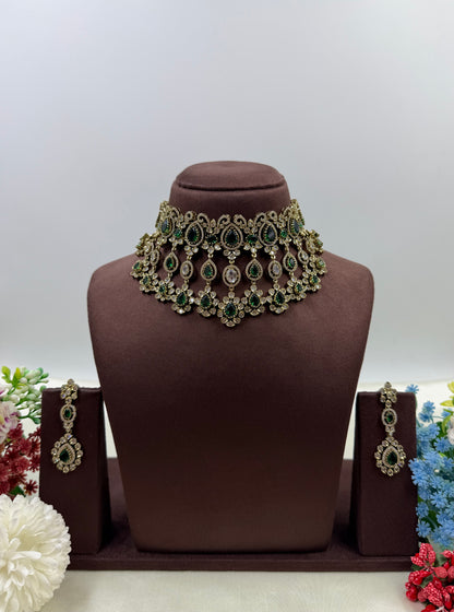 Malati Victorian Choker Necklace