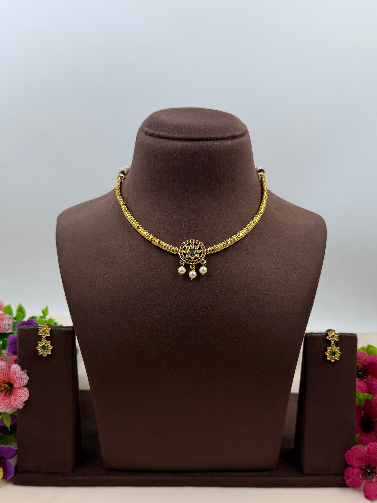 Rida Traditional Hasli Necklace