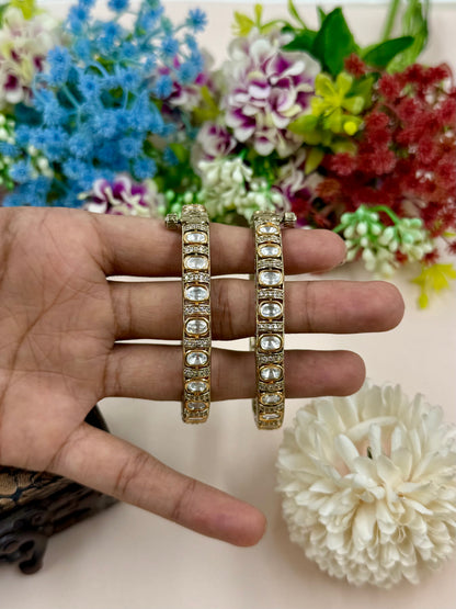 Sakshi Premium Moissanite Bangles (Openable)