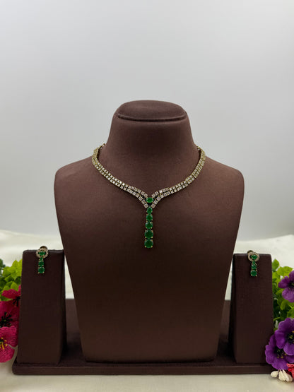 Iris Victorian Delicate Necklace Set