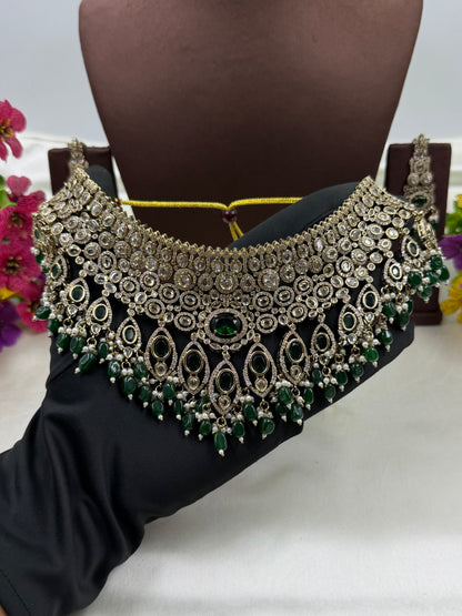 Vinita Victorian Choker Necklace Set