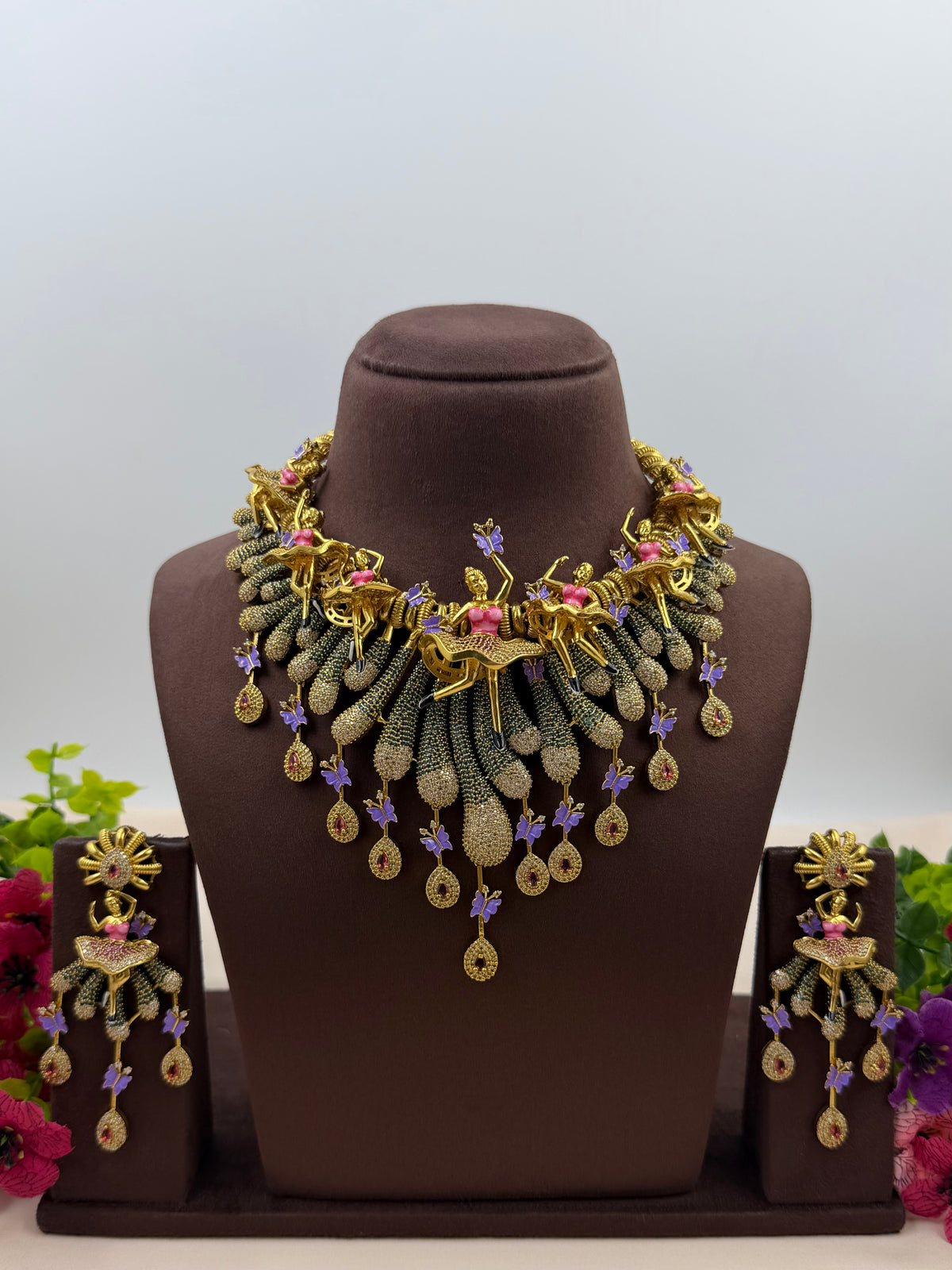 Dancing Doll Multi Colour Necklace Set