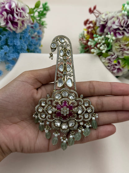 Tanirika Victorian Kalangi