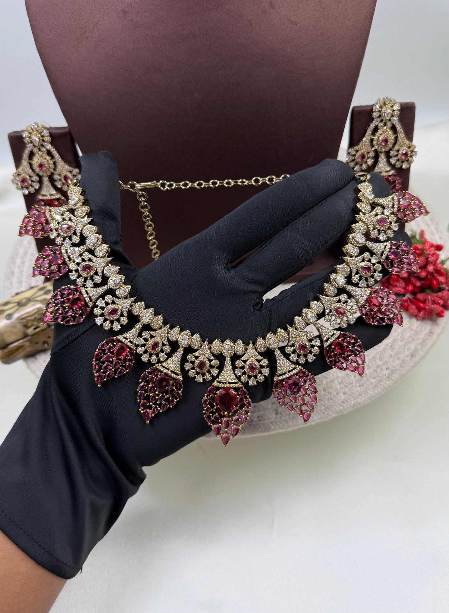 Reyanshi Victorian American Diamond Premium Necklace