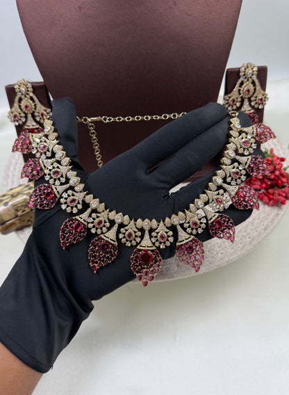 Reyanshi Victorian American Diamond Premium Necklace