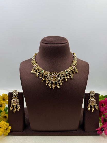 Sanchita Heritage Delicate Necklace