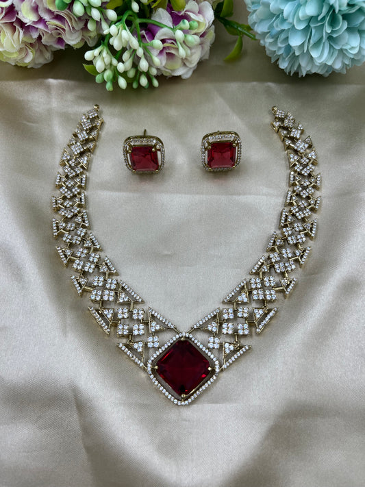 Bold Diva Ad Necklace