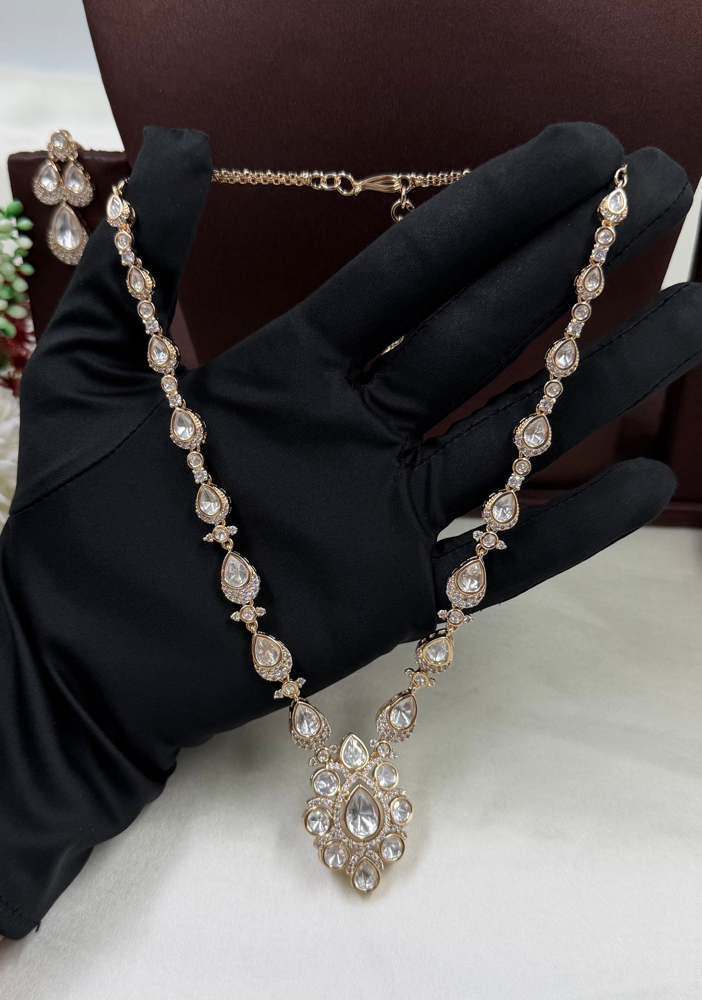 Vanya Moissanite Delicate Necklace