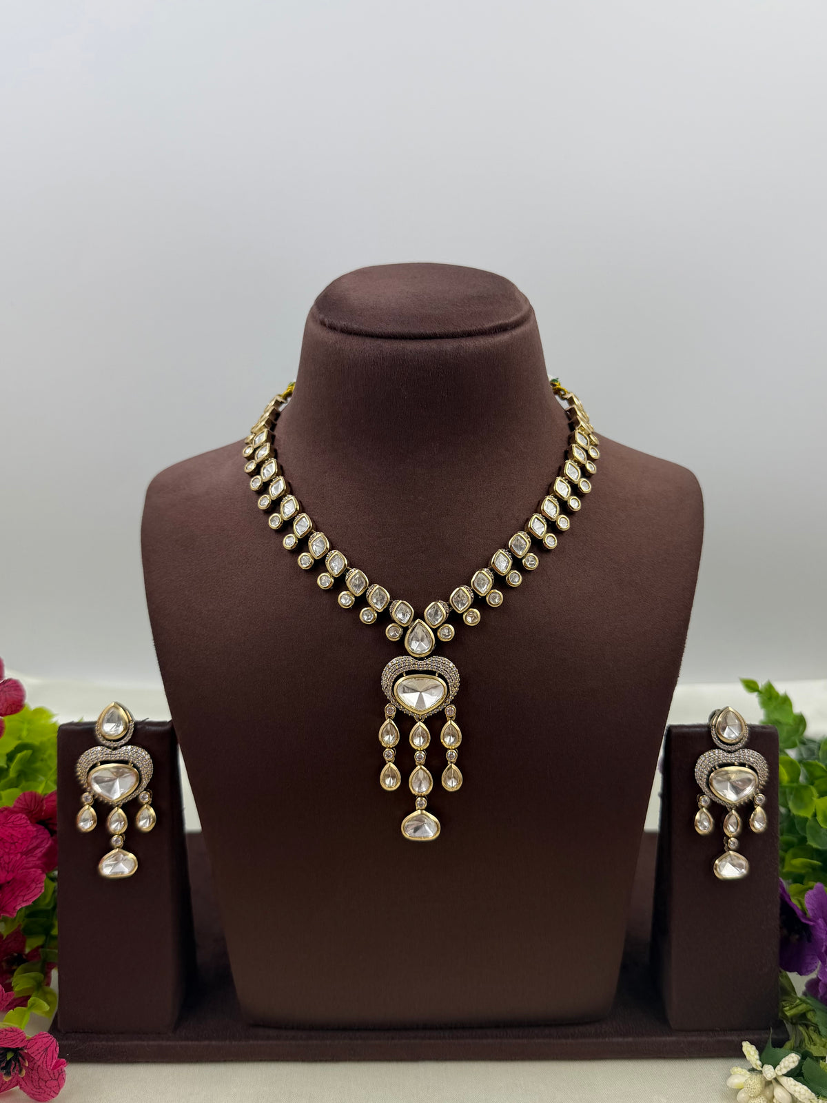 Tira Victorian Necklace Set