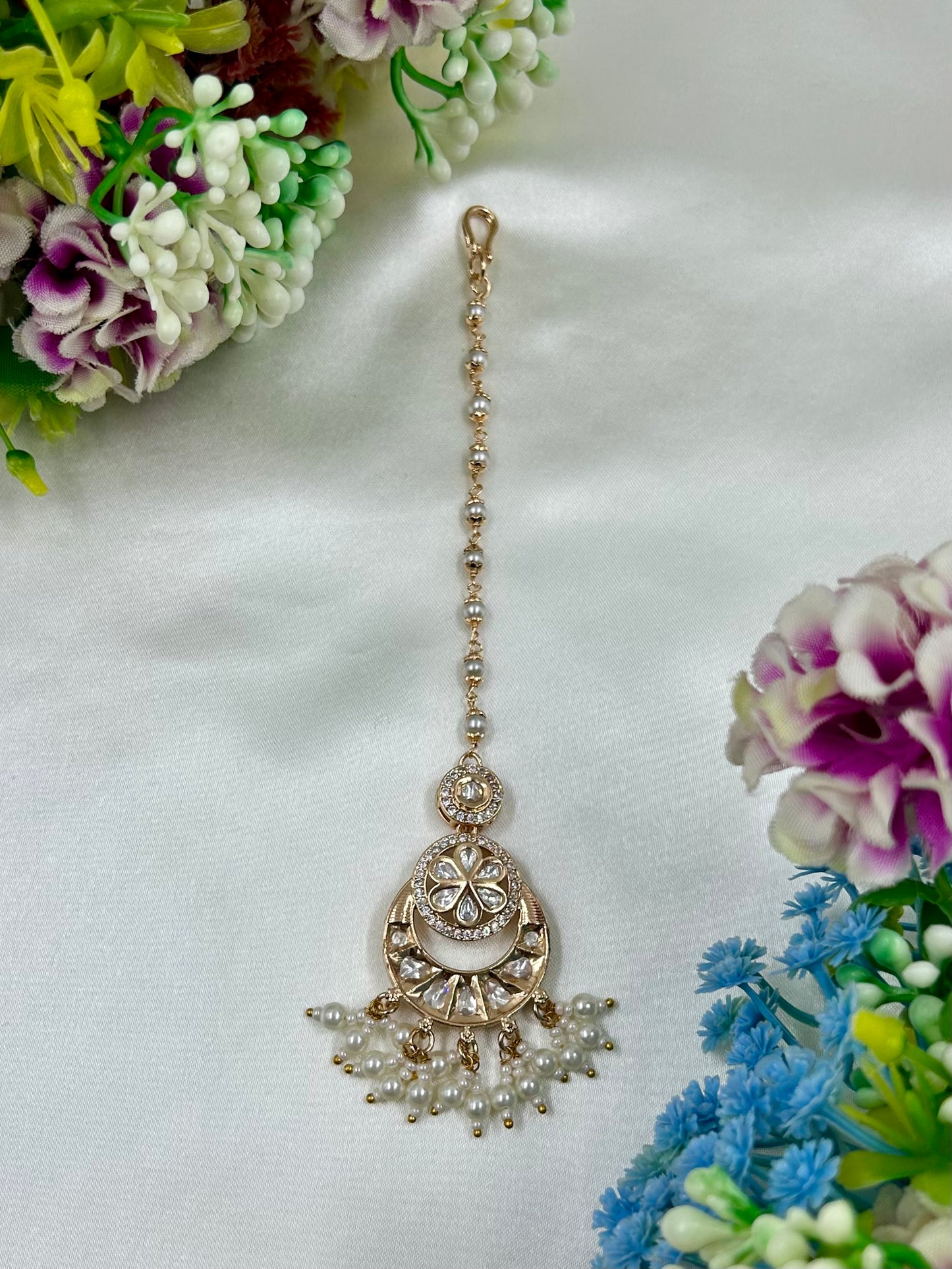 Aarti Moissanite Mang Tika