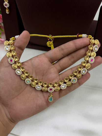 Kriti Chorski Delicate Necklace set