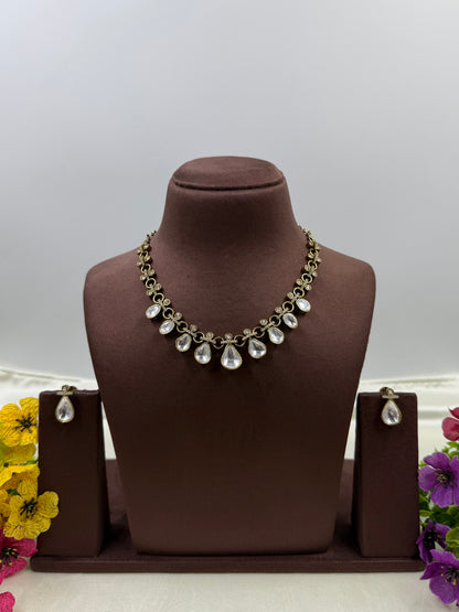 Vidhi Victorian Delicate Necklace