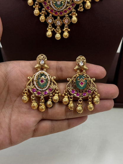 Akira Chorski Necklace Set