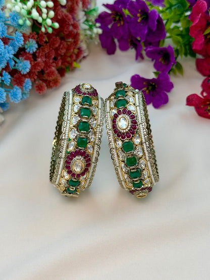 Kanika Victorian Bangles (Openable)