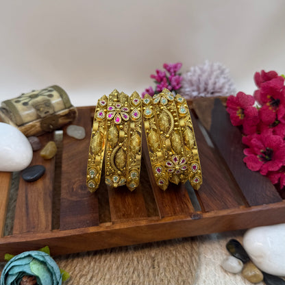 Isha Chorski Bangles (6 Pc)