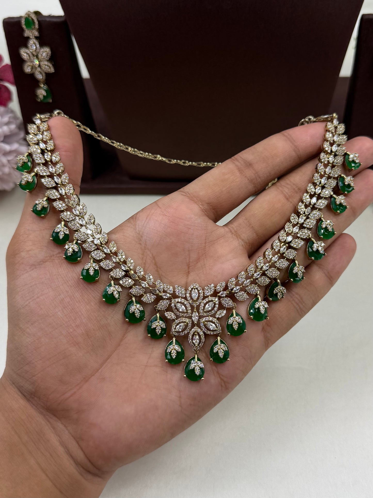 Pallavi Victorian Necklace