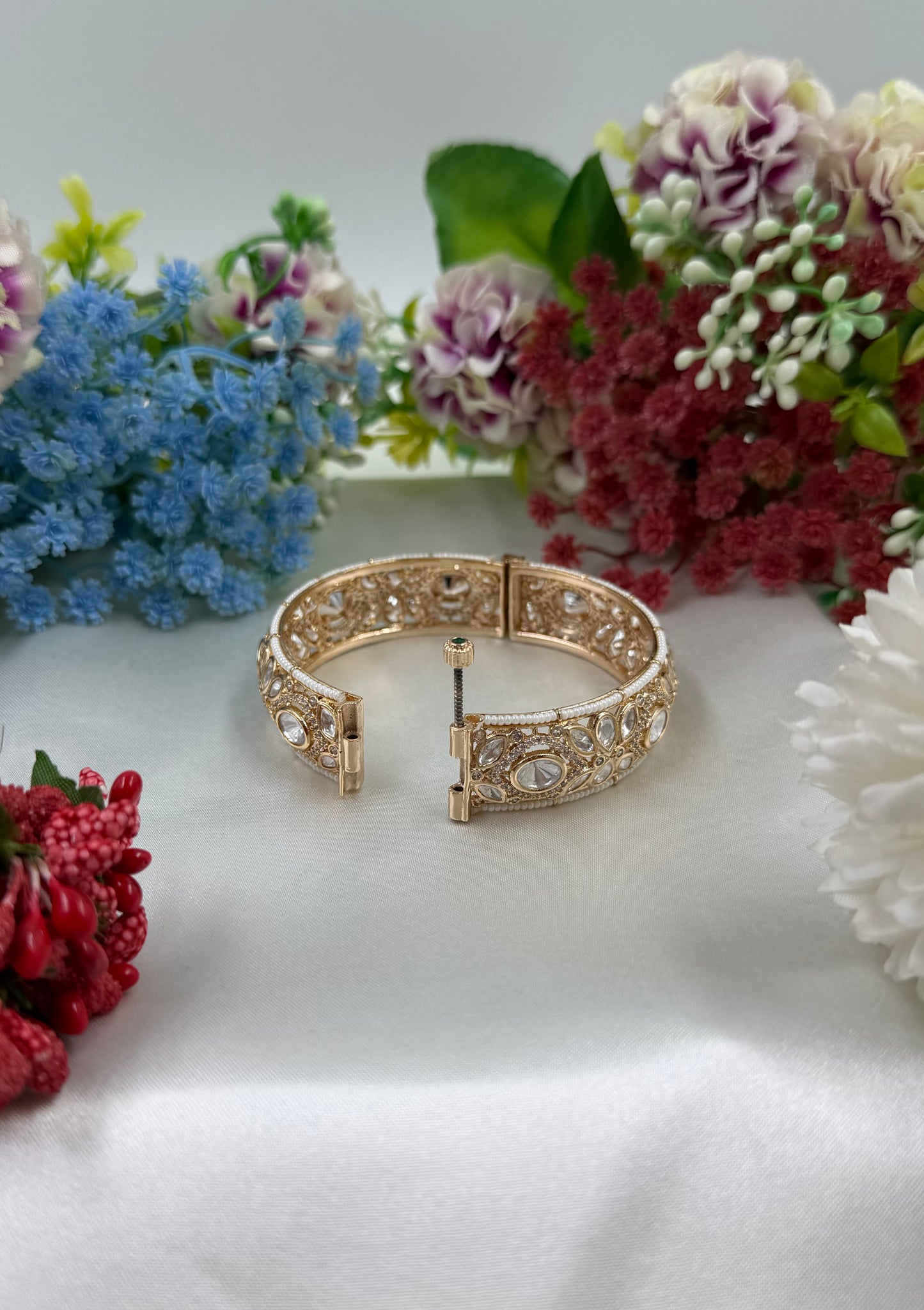Indu Moissanite Bangles (Openable)