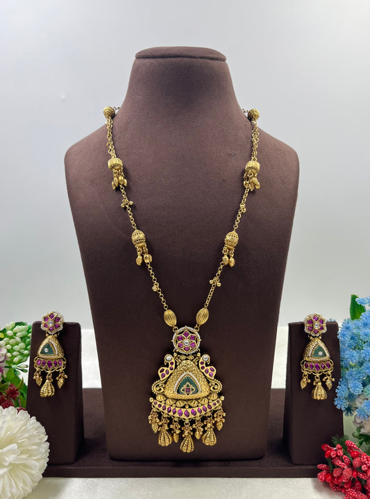 Usha Heritage long Necklace