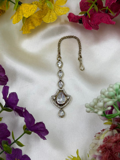 Shital Victorian Moissanite Mang Tika