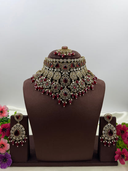 Archita Victorian Choker Necklace Set