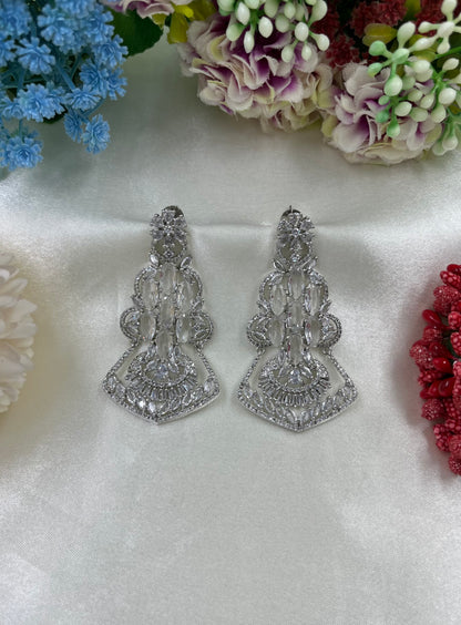 Farida Ad Brass Earing