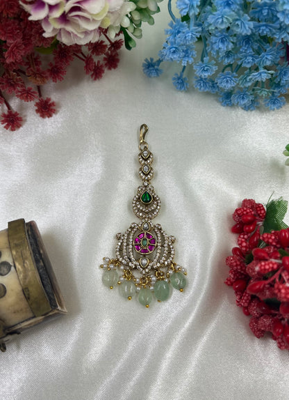 Varsha Victorian Mang Tika