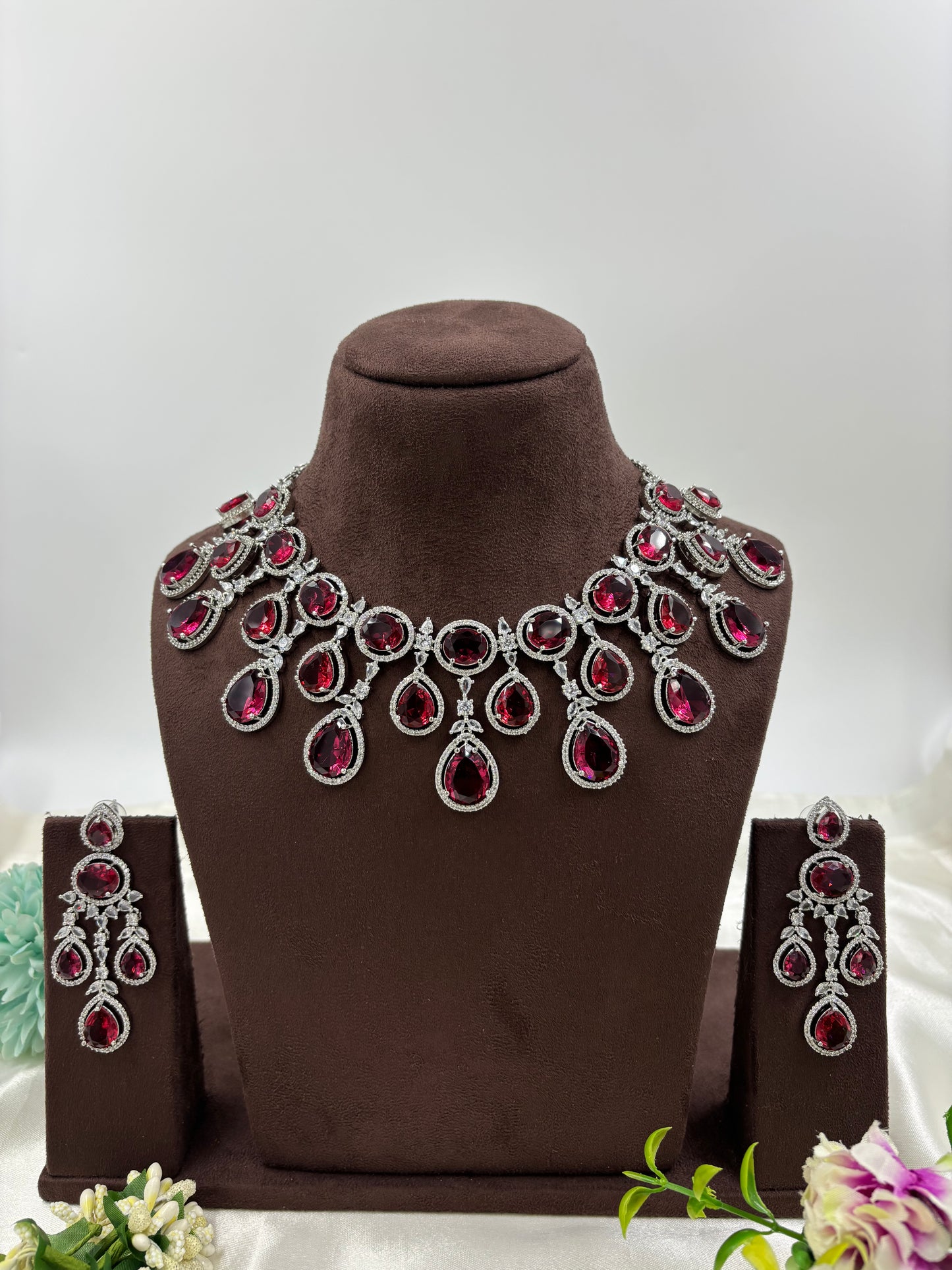 LISA AMERICAN DIAMOND PREMIUM NECKLACE SET