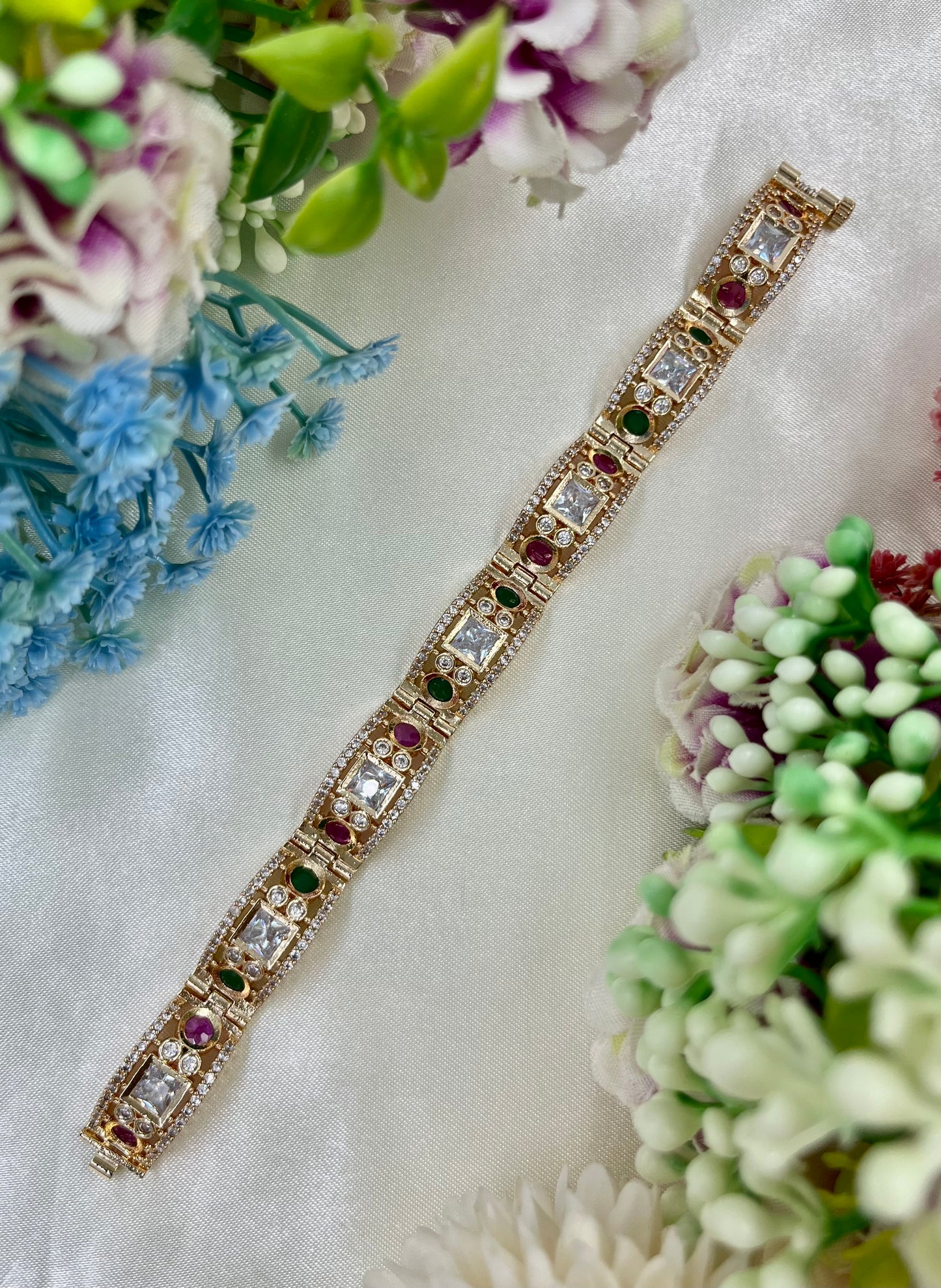 Sarita Moissanite Kundan Bracelet