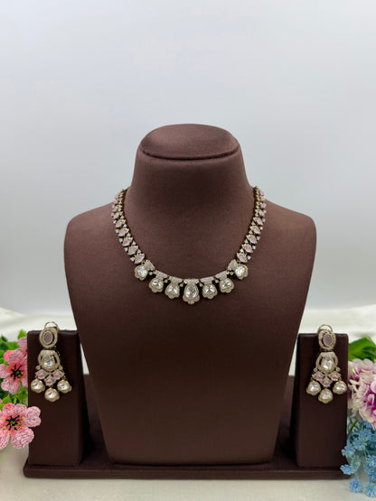 Reya Premium Victorian Necklace Set