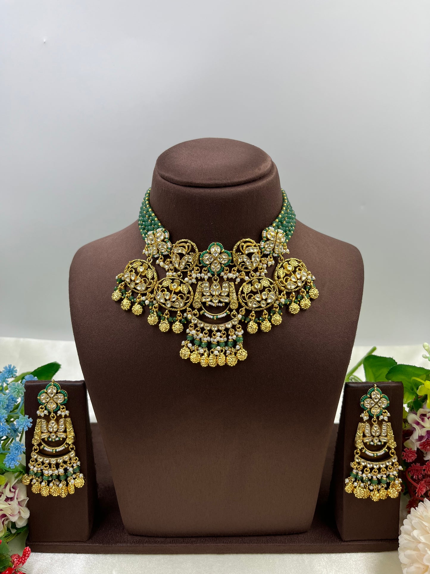 Suman Pachi Kundan Necklace