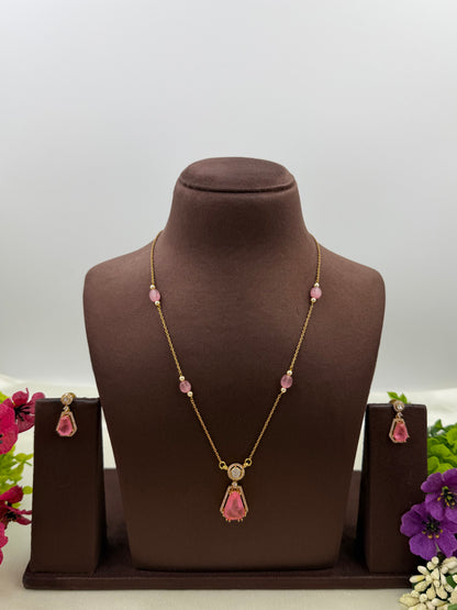 Anisha Victorian Delicate Necklace Set