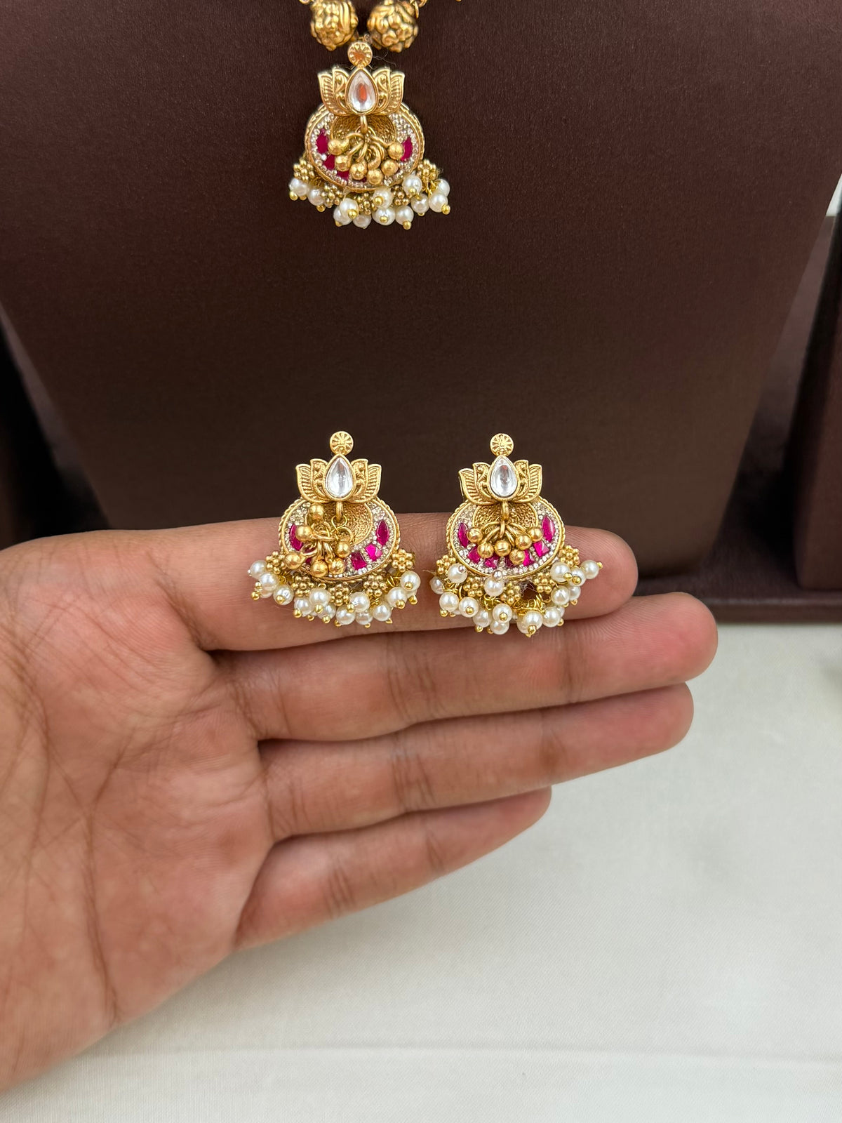 Ayesha Chorski Premium Necklace Set