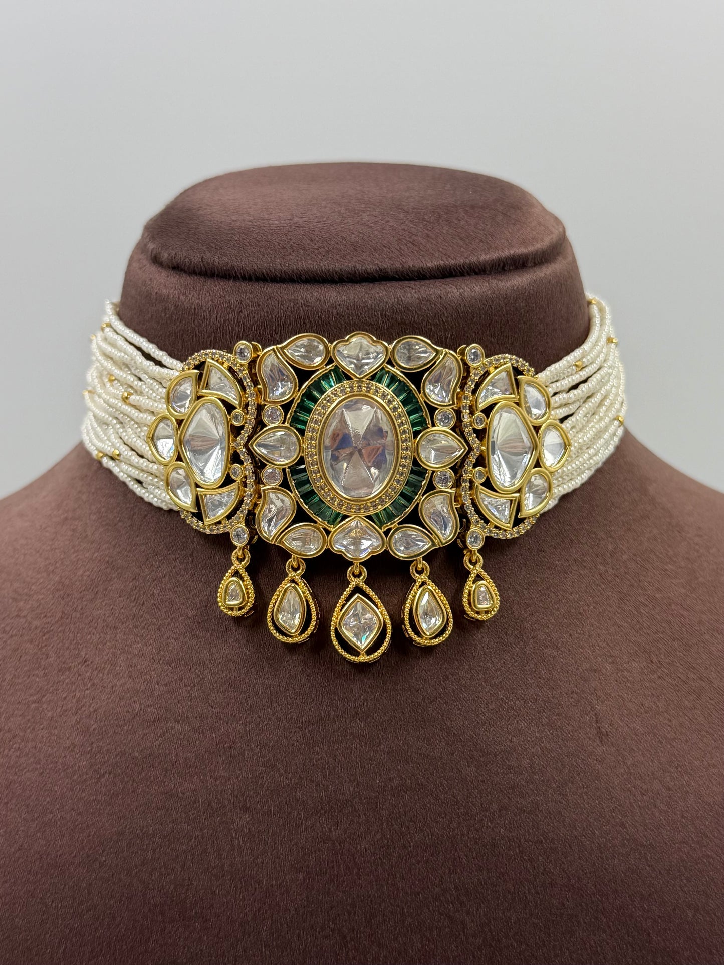 Supriya Moissanite Choker Necklace Set