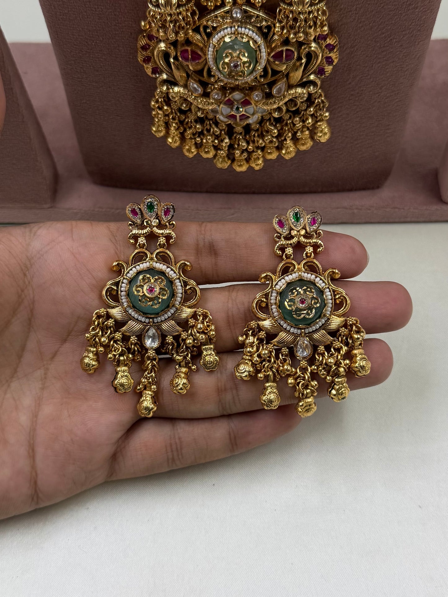 Aarika Heritage Long Necklace Set