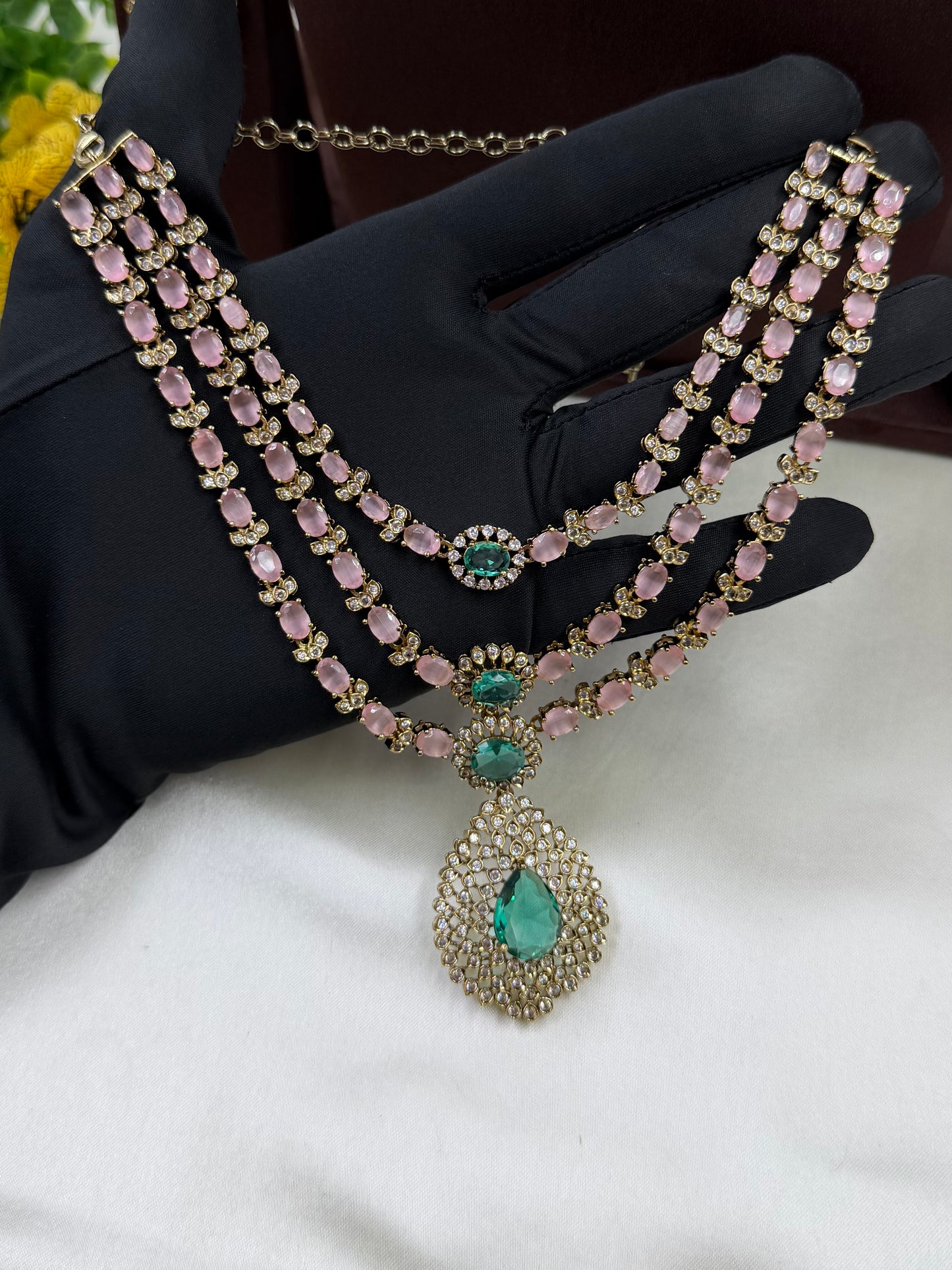 Roshni Victorian Three Layer Necklace Set