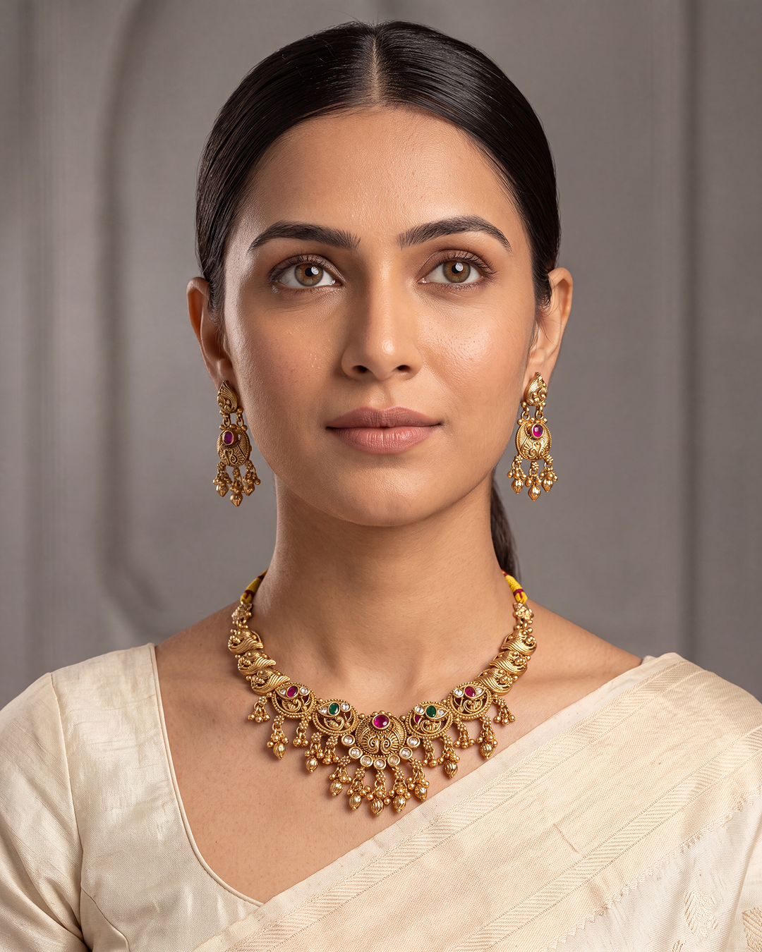 Shreya Heritage Delicate Necklace Set