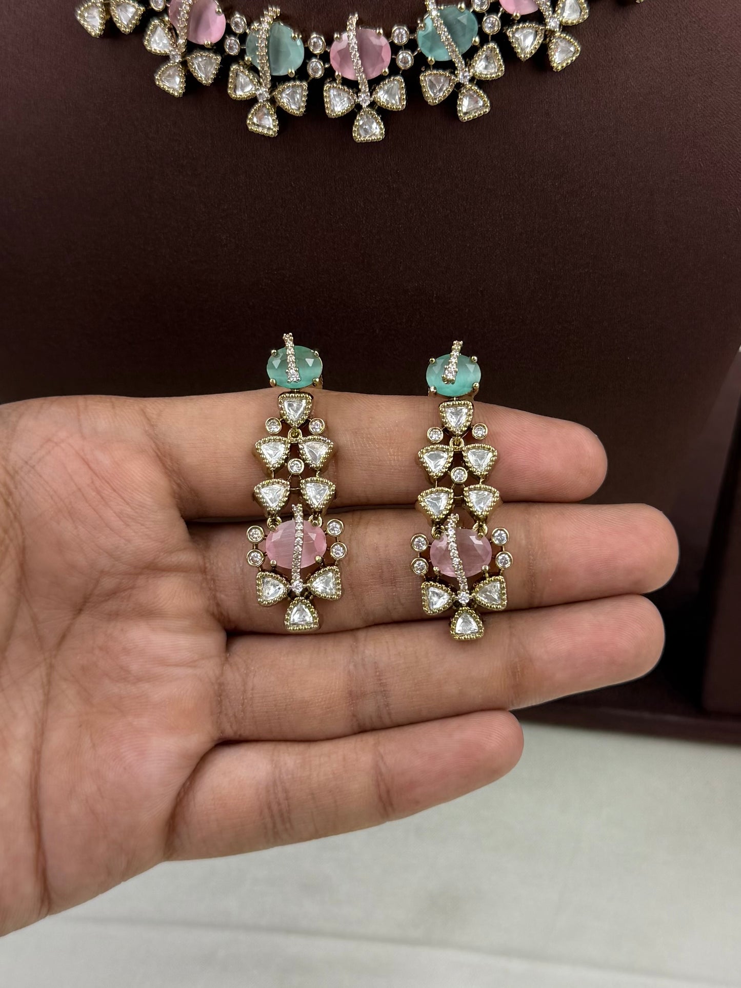 Shobha Premium Victorian Necklace Set