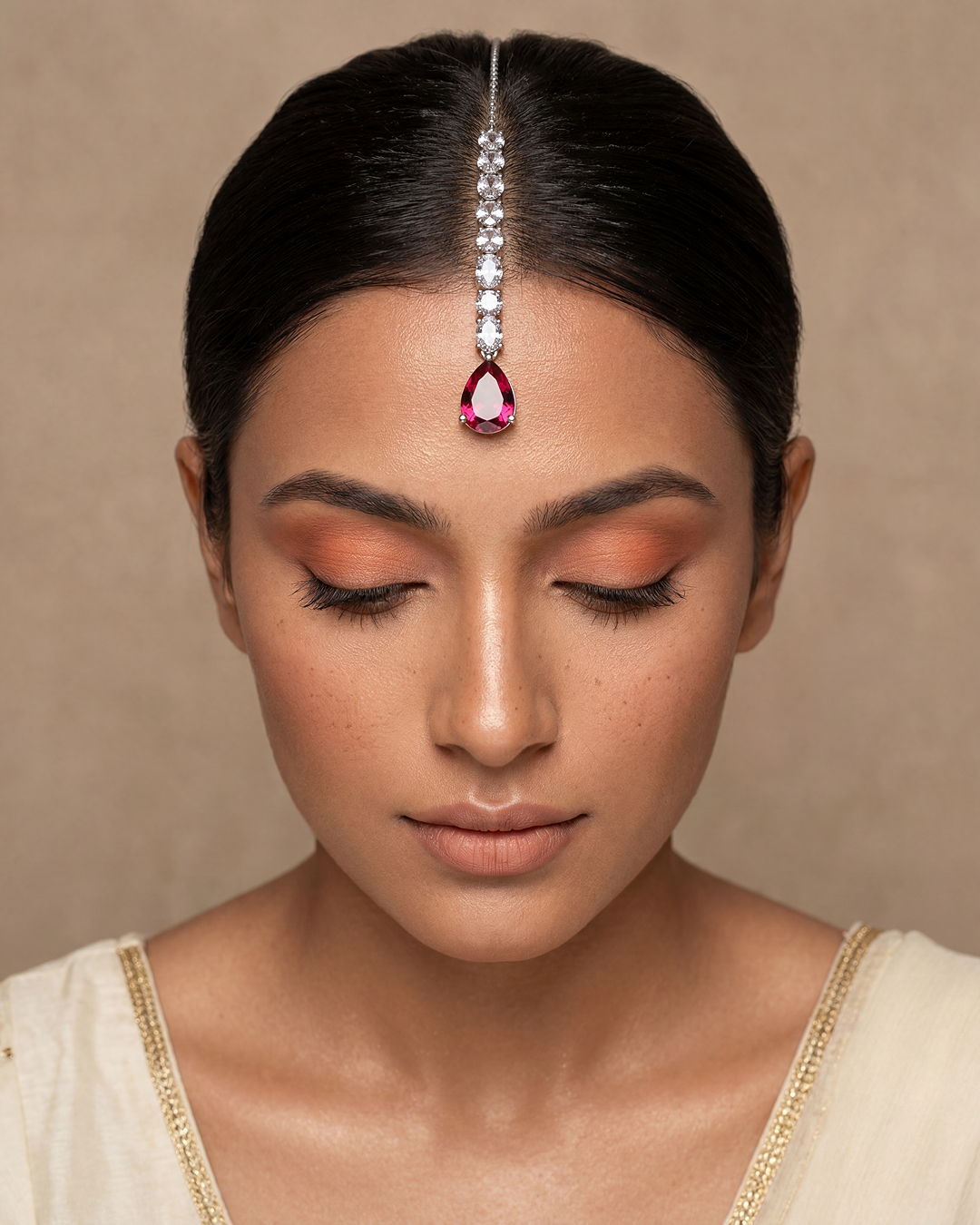 Sushila American Diamond Mang Tika