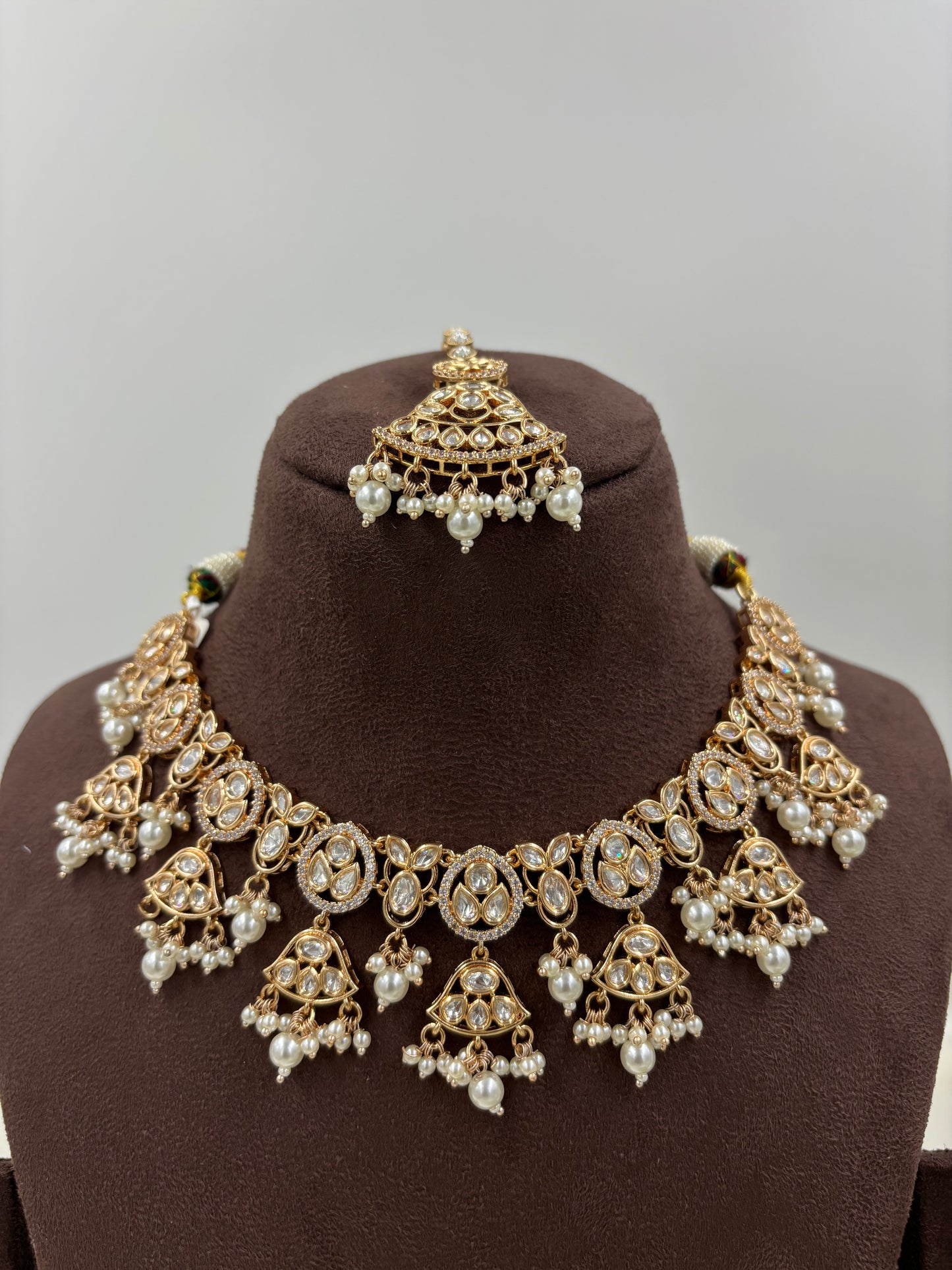 LISA MOISSANITE KUNDAN PEARL NECKLACE SET