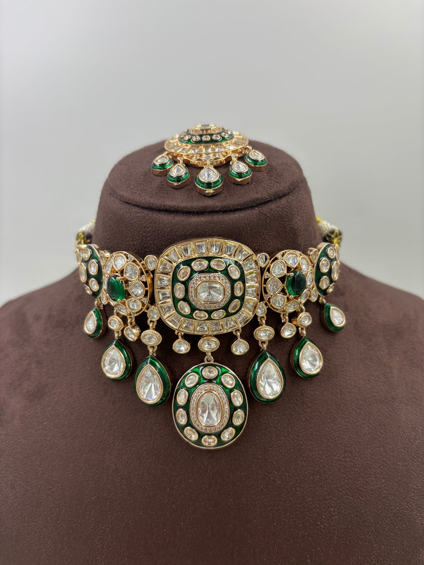 Zayra Zewar Moissanite Kundan Necklace