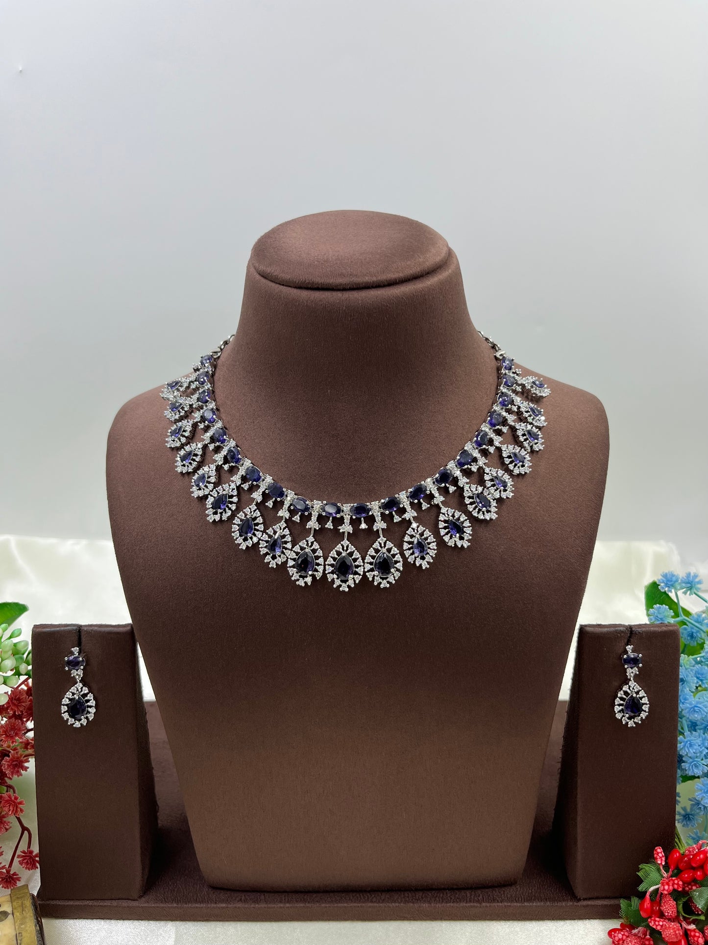 Arpita American Dimond Necklace