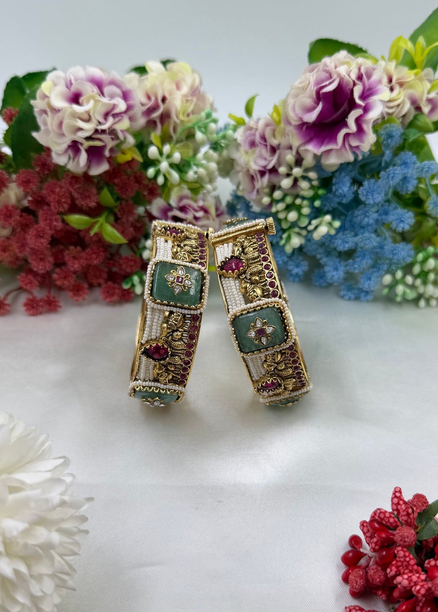 Nitya Heritage Premium Bangles (Openable)